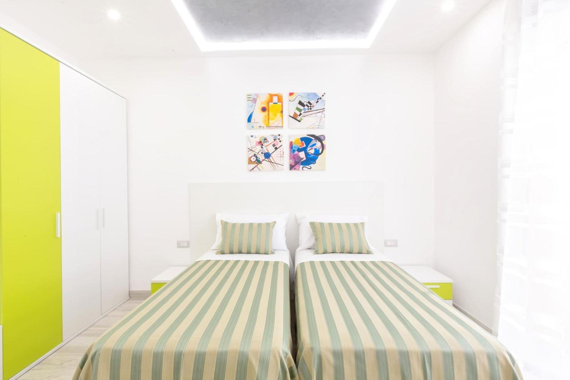 Sorrentovibes - New & Stylish Two Bedroom Apartment With Balconies Exterior photo