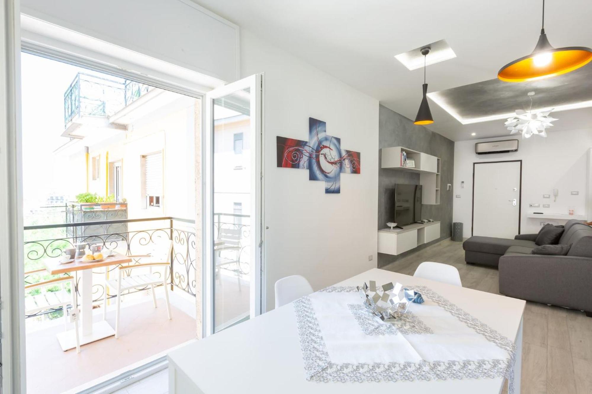 Sorrentovibes - New & Stylish Two Bedroom Apartment With Balconies Exterior photo
